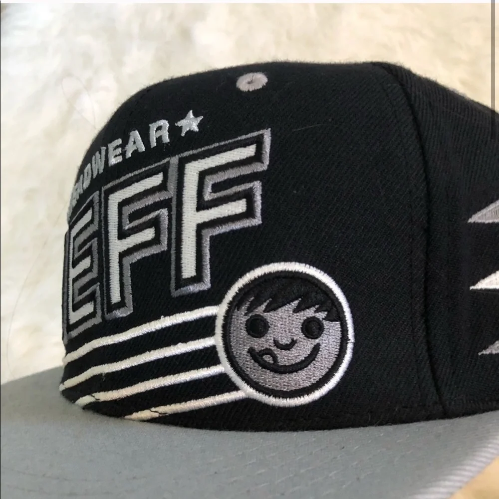 Neff headwear baseball hat black silver grey summer snap back spring skateboard